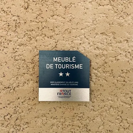 Refait à Neuf Avec Jardin Mortes Appartement *